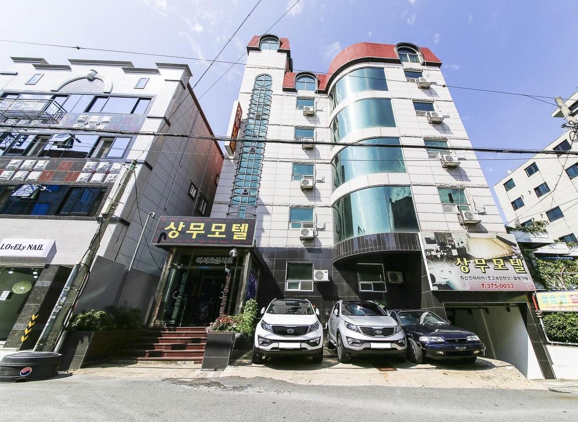 Sangmu Motel Gwangju Gwangju Metropolitan City Extérieur photo